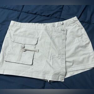 Wild Fable Tan Skorts Casual Style